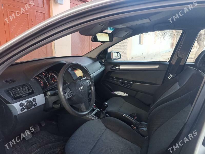 Opel Astra 2005 - 100 000 TMT - Daşoguz - img 8