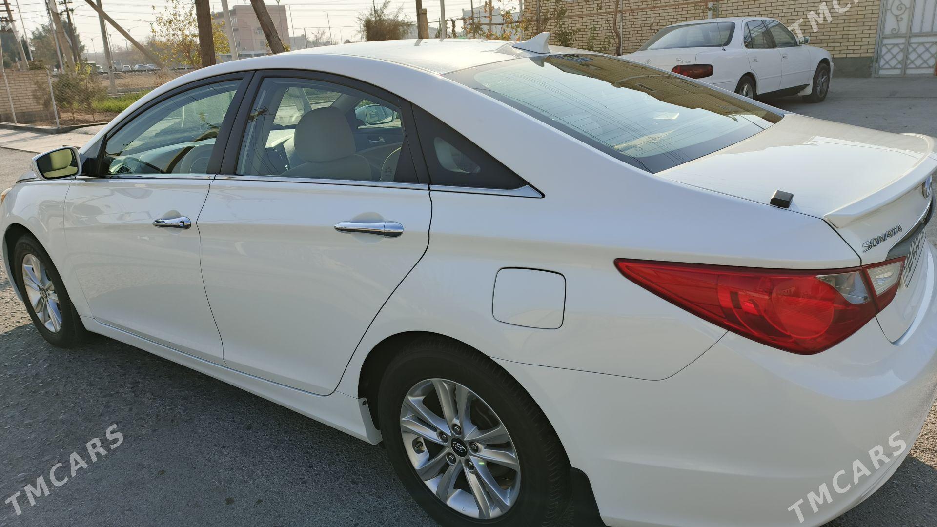 Hyundai Sonata 2010 - 170 000 TMT - Mary - img 4