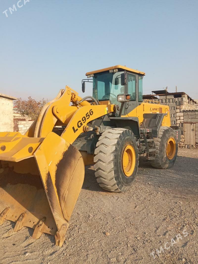 XCMG LW300F 2009 - 380 000 TMT - Койтендаг - img 3