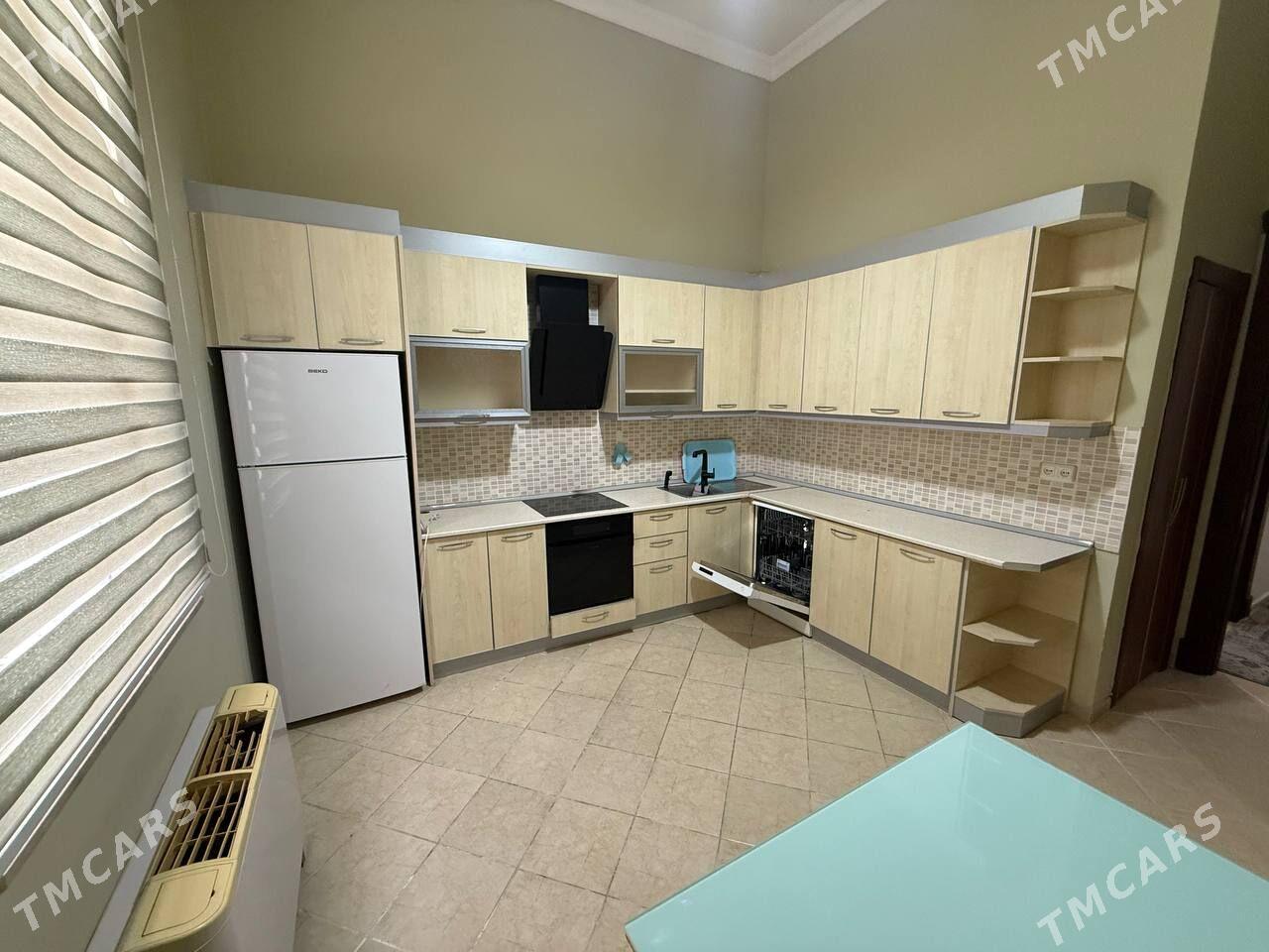 3 komnat 8 etaj Moskowskiy - Ашхабад - img 10