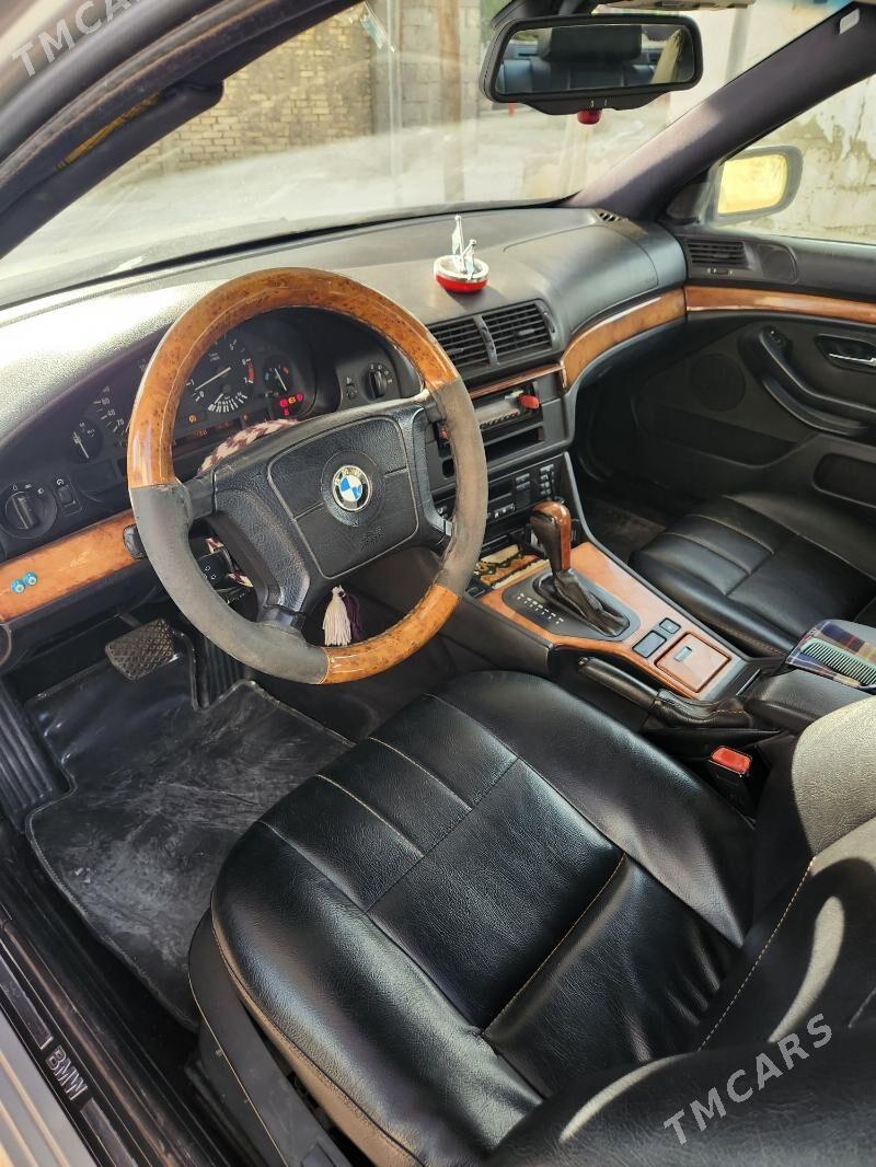 BMW 528 1998 - 90 000 TMT - Балканабат - img 2