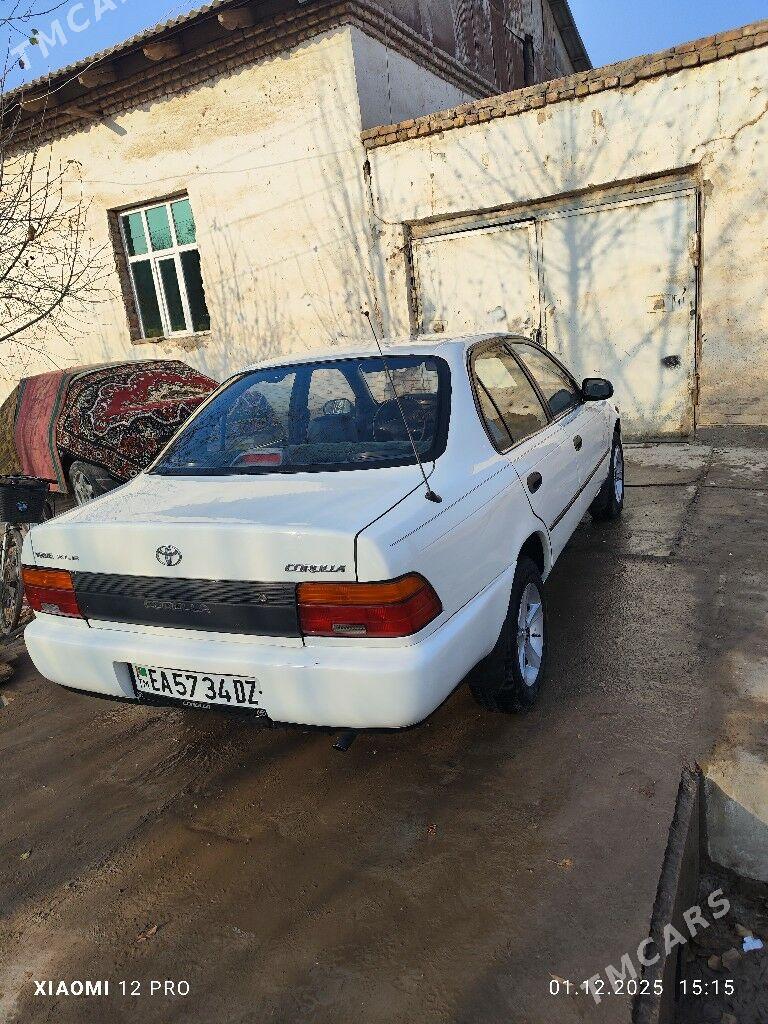 Toyota Corolla 1994 - 75 000 TMT - Кёнеургенч - img 3