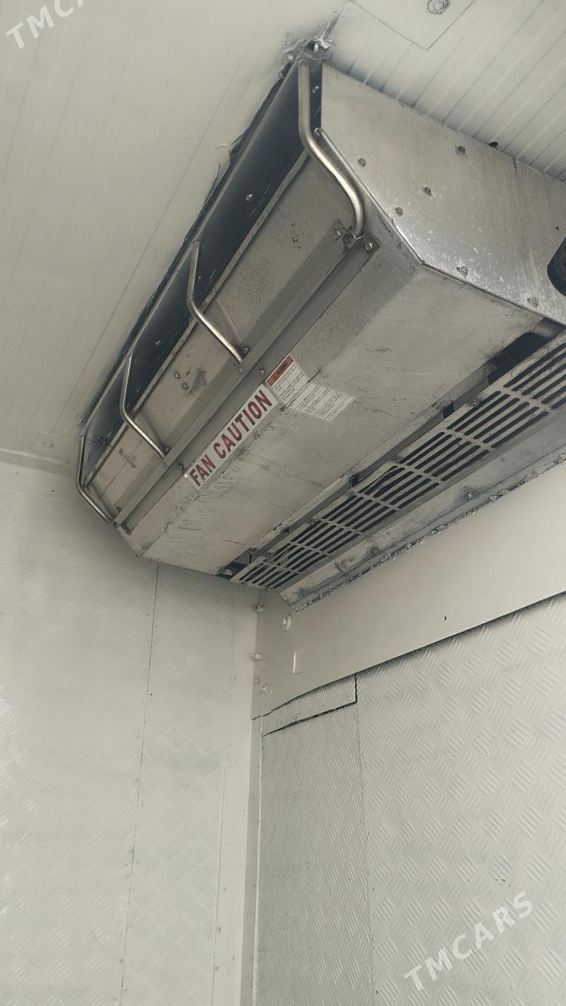 Mitsubishi Canter 2008 - 320 000 TMT - Мары - img 5