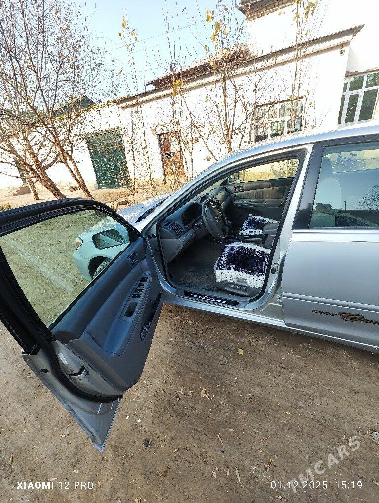 Toyota Camry 2002 - 180 000 TMT - Кёнеургенч - img 7