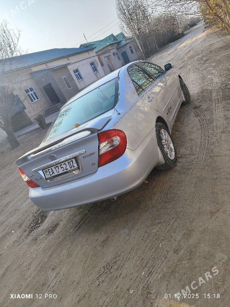 Toyota Camry 2002 - 180 000 TMT - Кёнеургенч - img 3