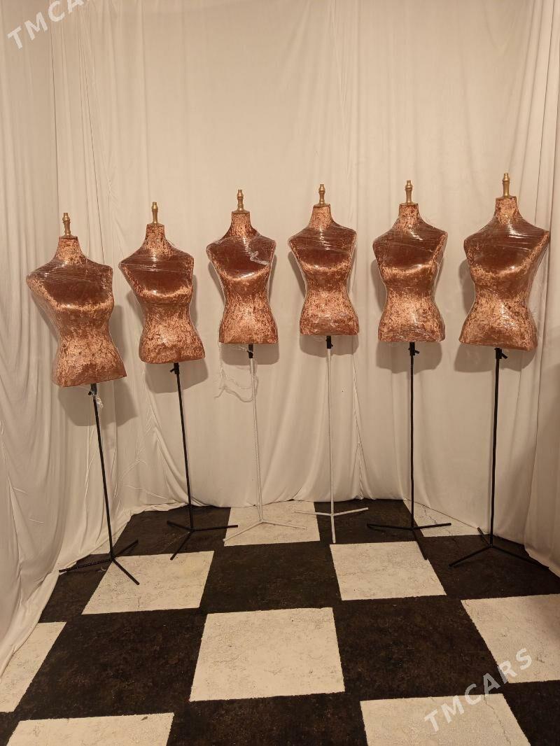 Manikeni - Mary - img 4