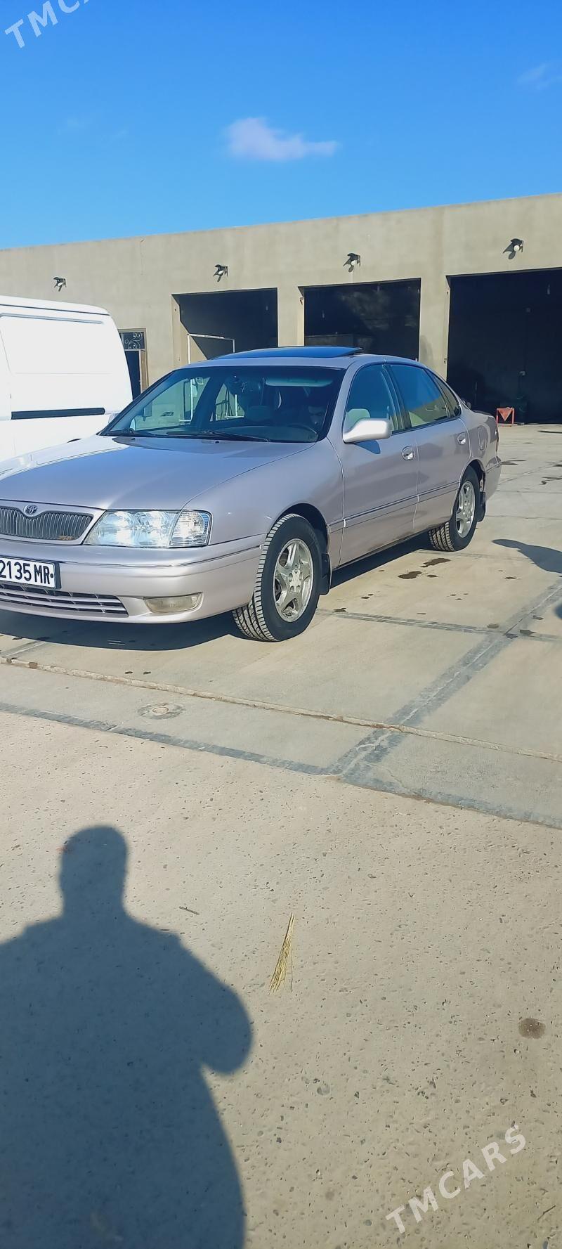 Toyota Avalon 1999 - 170 000 TMT - Мары - img 1