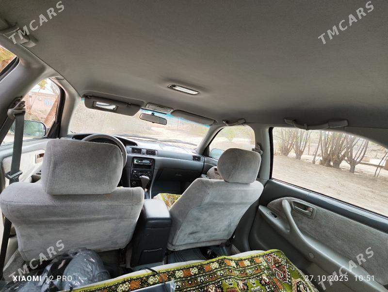 Toyota Camry 1998 - 130 000 TMT - Köneürgenç - img 5