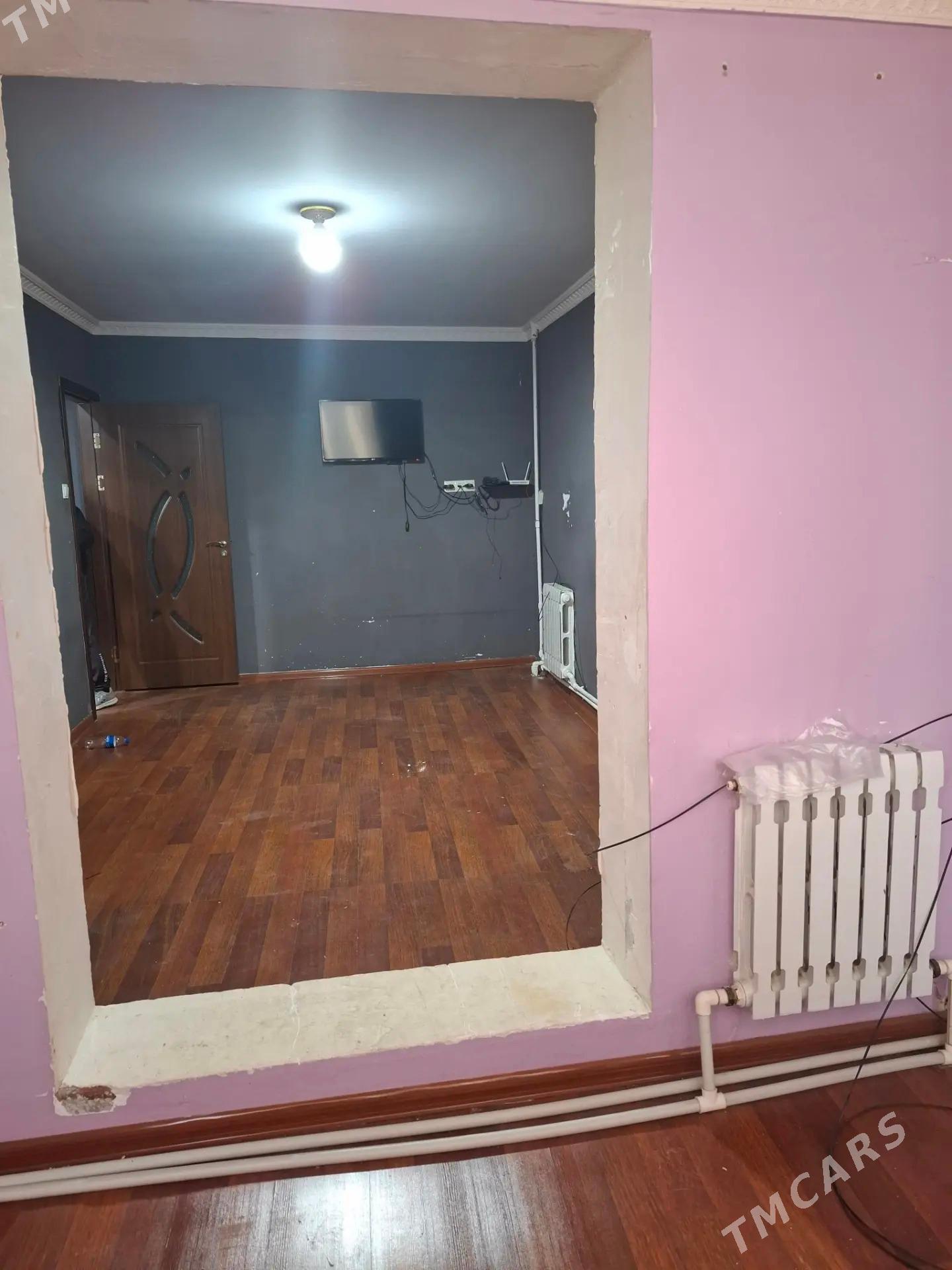 1ком сатлык квартира 2эдилен - Türkmenabat - img 3