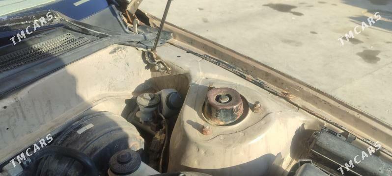 Toyota Camry 1993 - 67 000 TMT - Ёлётен - img 10