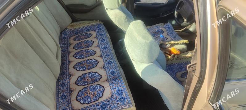 Toyota Camry 1993 - 67 000 TMT - Ёлётен - img 5