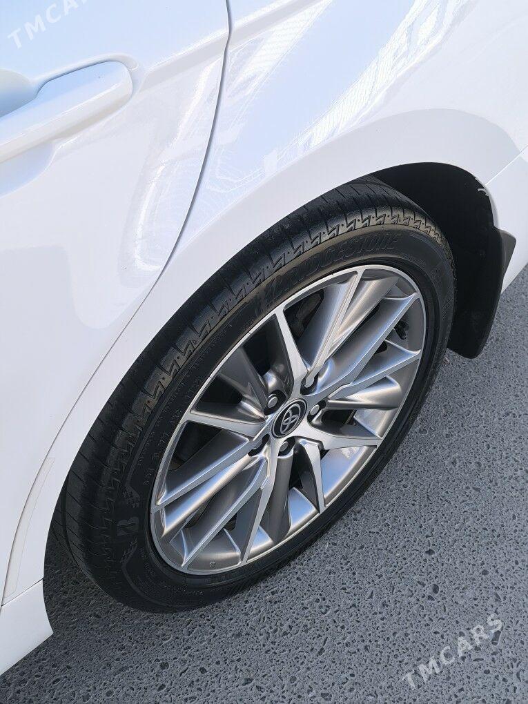 Toyota Camry 2021 - 362 000 TMT - Aşgabat - img 4