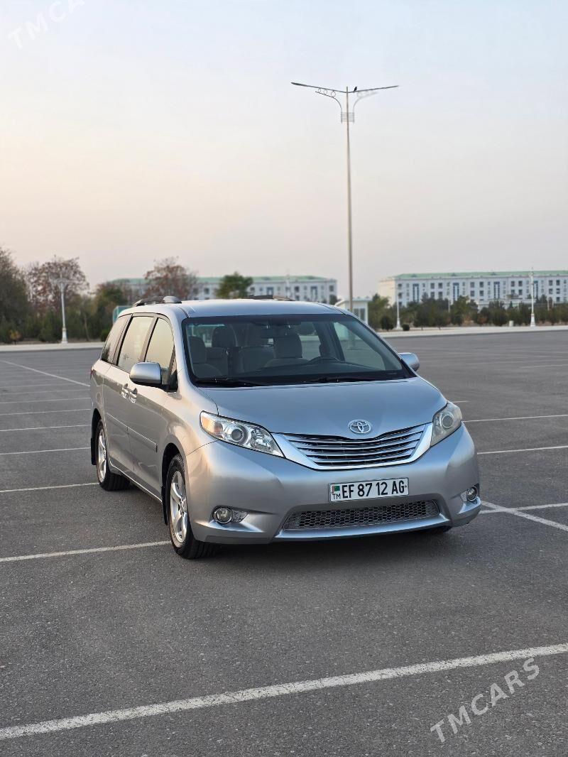 Toyota Sienna 2015 - 325 000 TMT - Хитровка - img 4