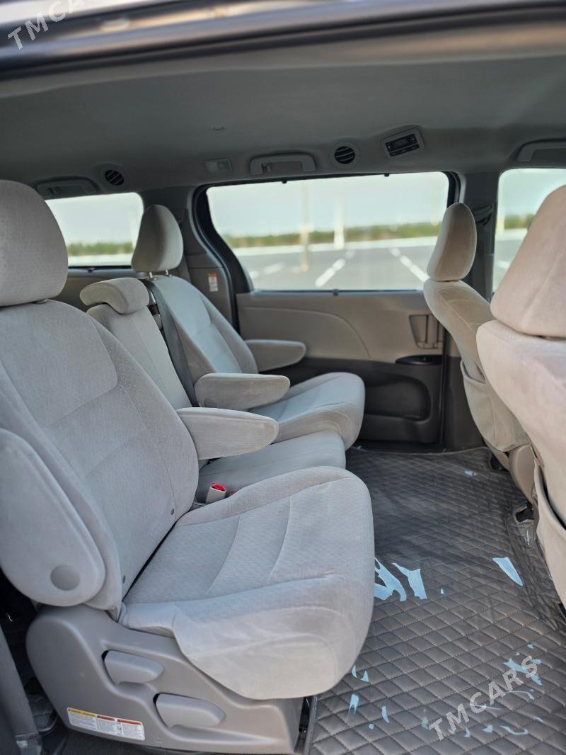 Toyota Sienna 2015 - 325 000 TMT - Хитровка - img 9