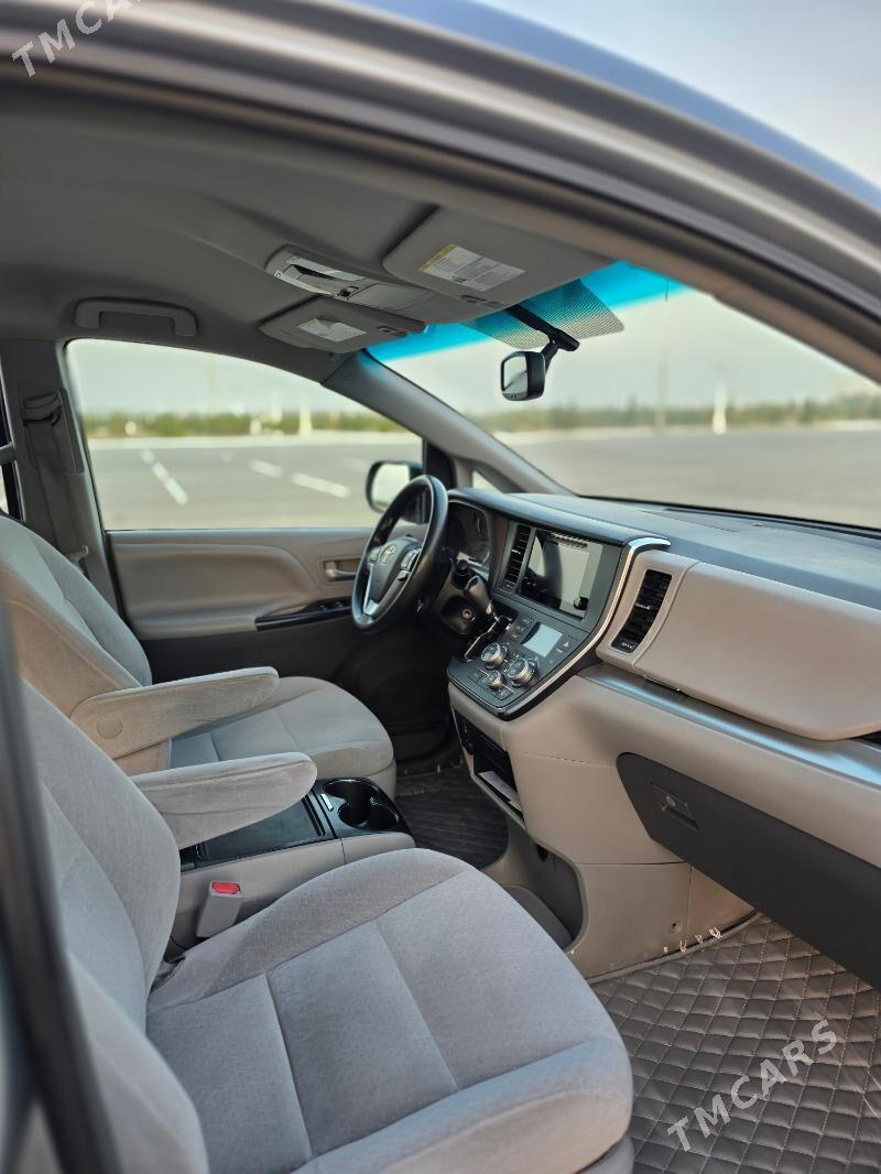 Toyota Sienna 2015 - 325 000 TMT - Хитровка - img 10