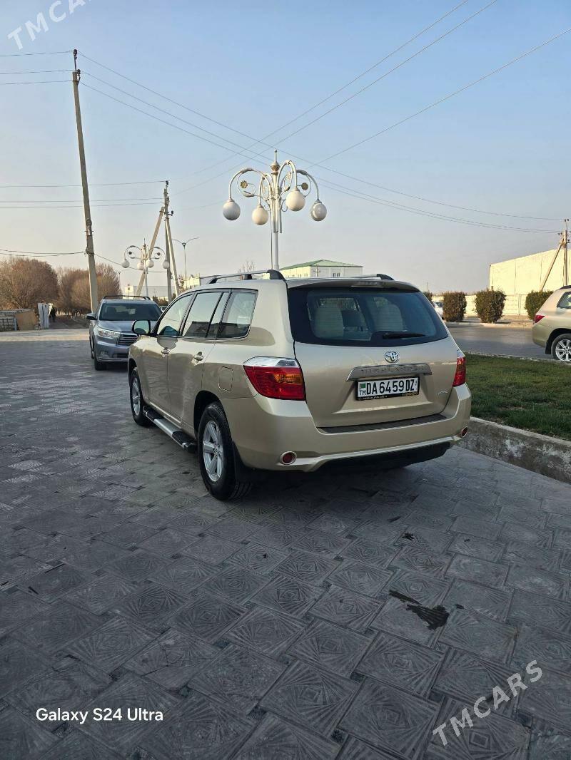 Toyota Highlander 2010 - 320 000 TMT - Daşoguz - img 4