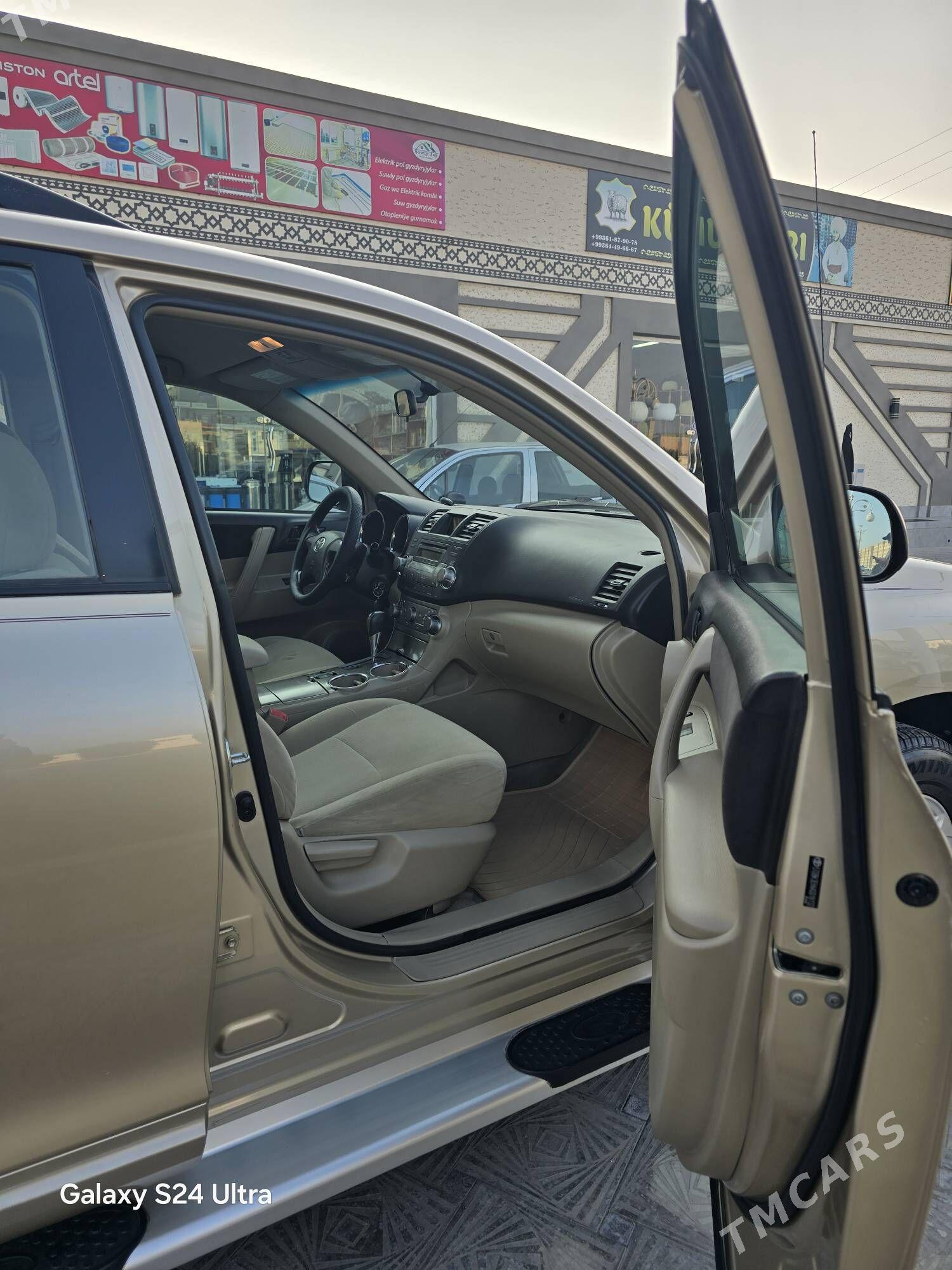 Toyota Highlander 2010 - 320 000 TMT - Daşoguz - img 7