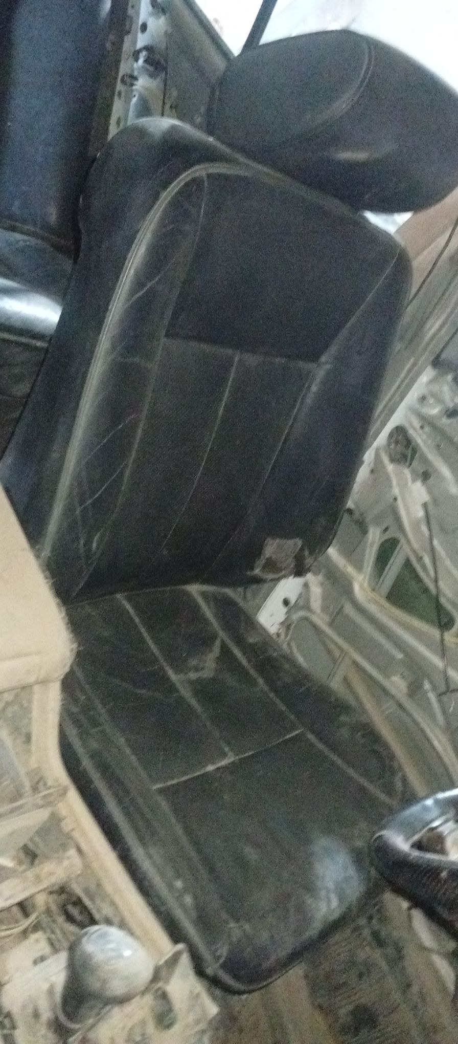 sidenya w 210 gara koza 1 600 TMT - Бедев - img 1