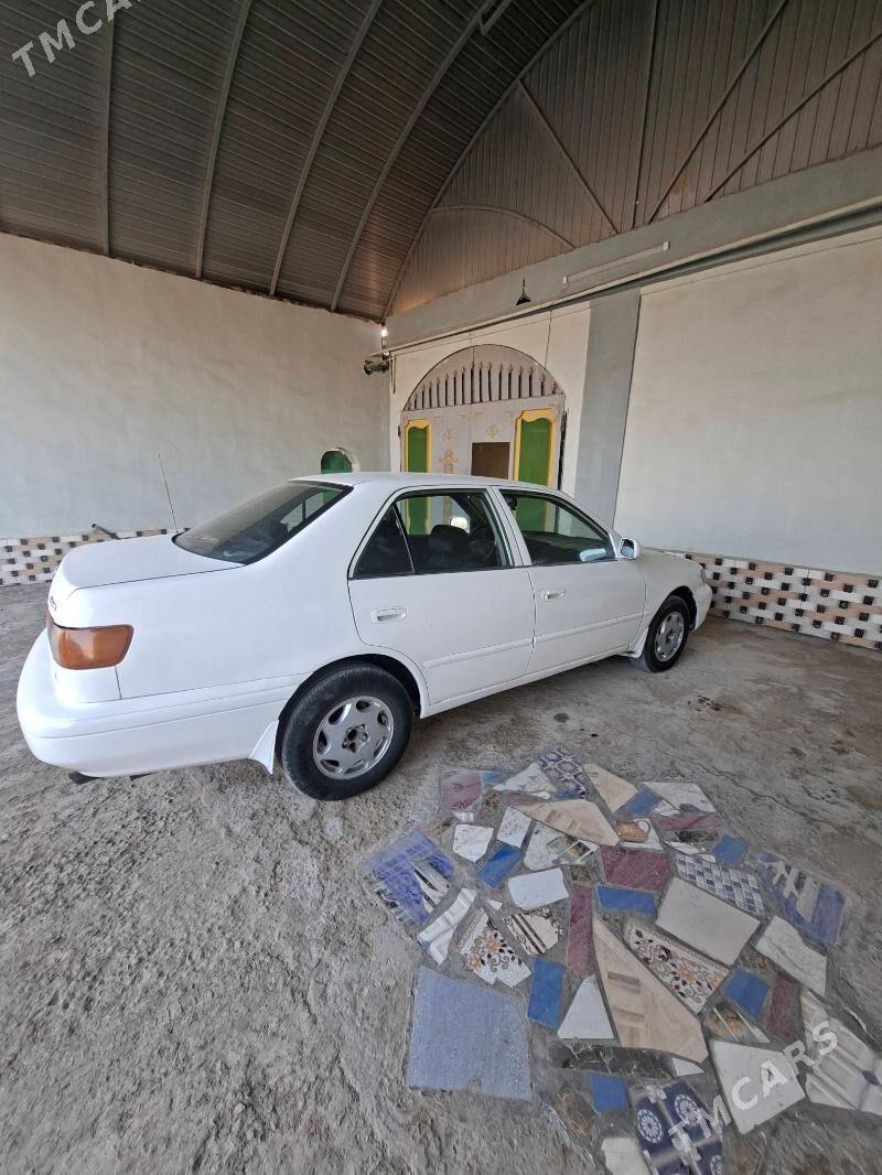 Toyota Camry 1999 - 70 000 TMT - Ходжамбаз - img 5