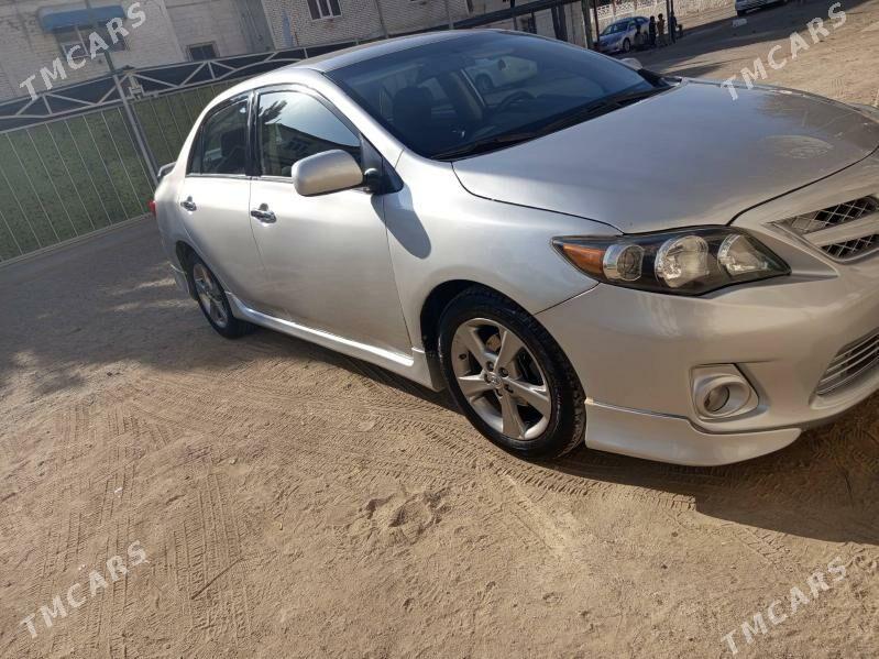 Toyota Corolla 2012 - 159 000 TMT - Туркменбаши - img 4