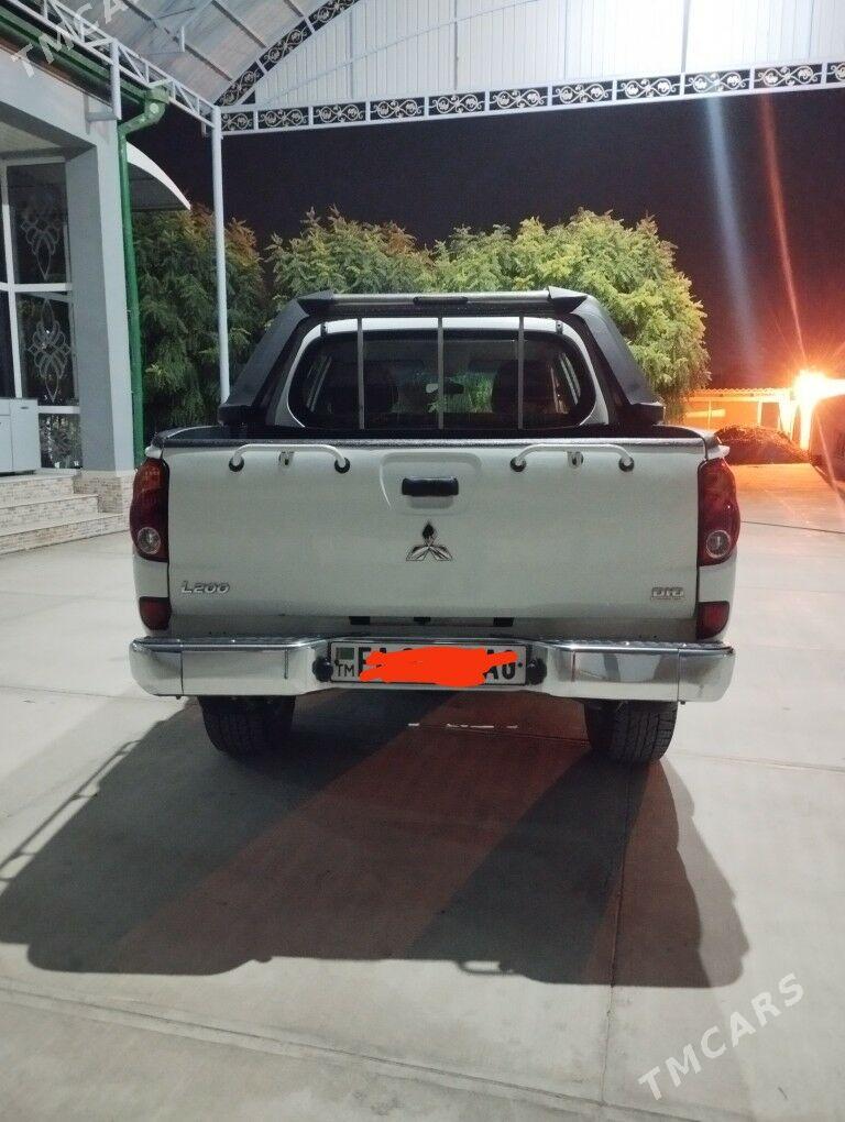 Mitsubishi L200 2012 - 280 000 TMT - Aşgabat - img 2