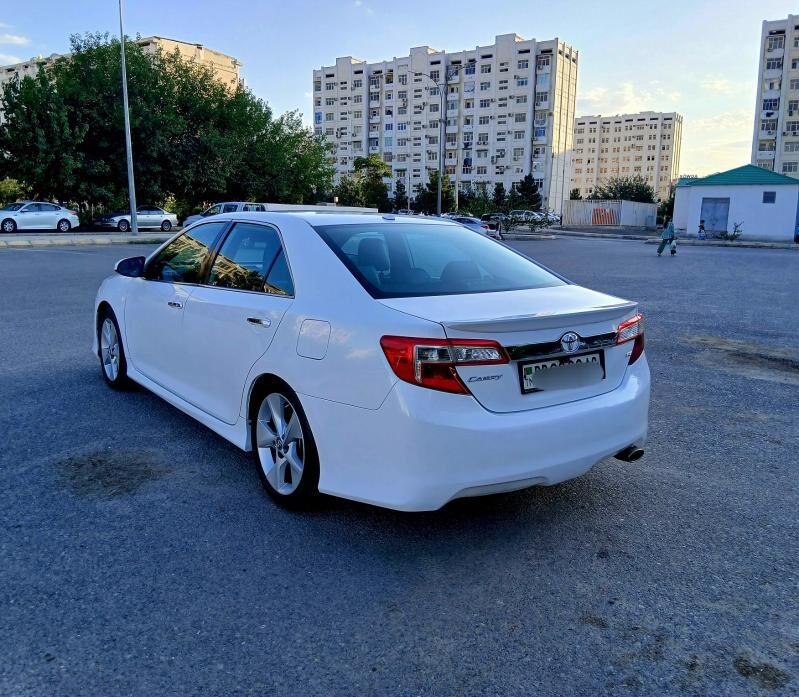 Toyota Camry 2012 - 240 000 TMT - Мир 5 - img 8