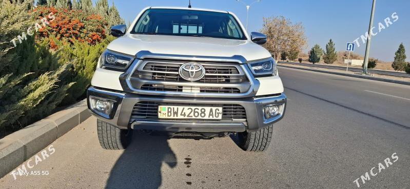 Toyota Hilux 2021 - 578 000 TMT - Aşgabat - img 5