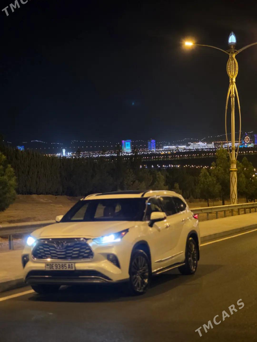 Toyota Highlander 2021 - 690 000 TMT - Ашхабад - img 3