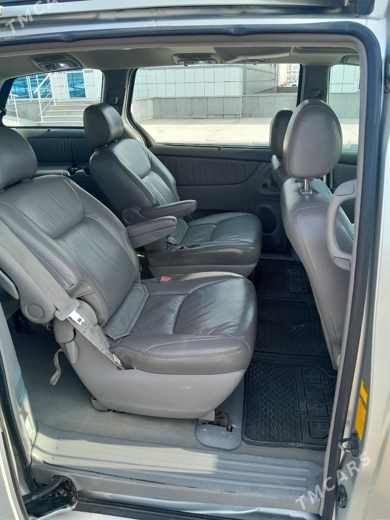 Toyota Sienna 2004 - 270 000 TMT - Дашогуз - img 8