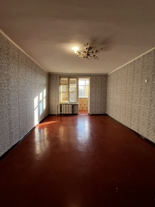 СРОЧНО 10 МКР 1 КМНТ - 10 мкр - img 2