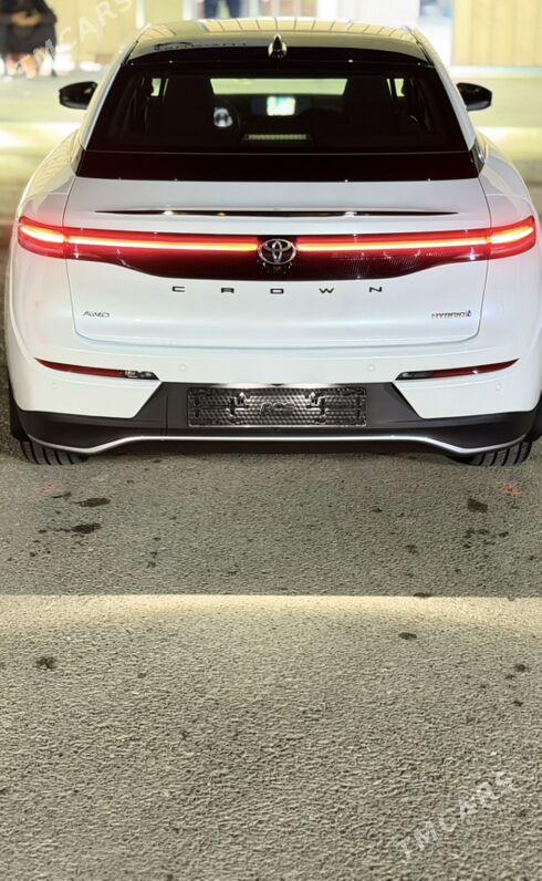 Toyota Crown 2023 - 725 000 TMT - Aşgabat - img 4