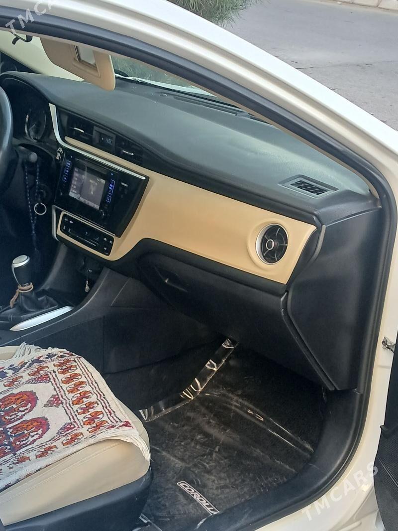 Toyota Corolla 2017 - 200 000 TMT - Ашхабад - img 4