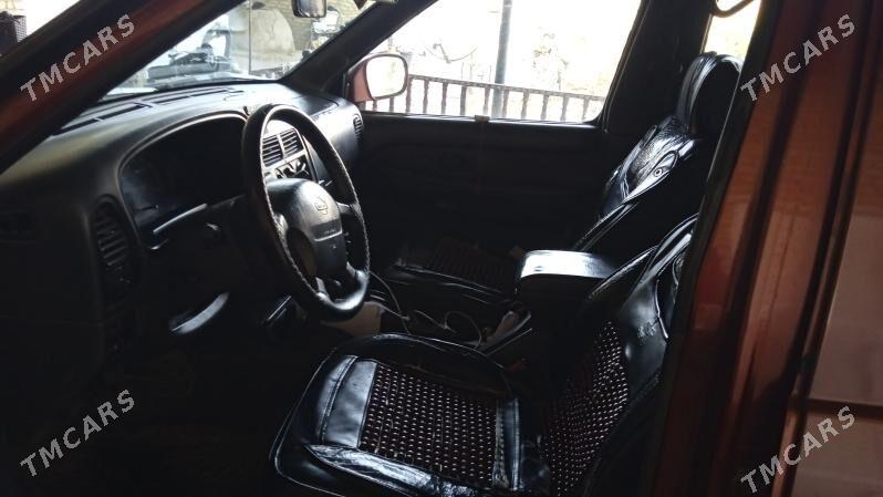 Nissan Pathfinder 1998 - 85 000 TMT - Саят - img 6