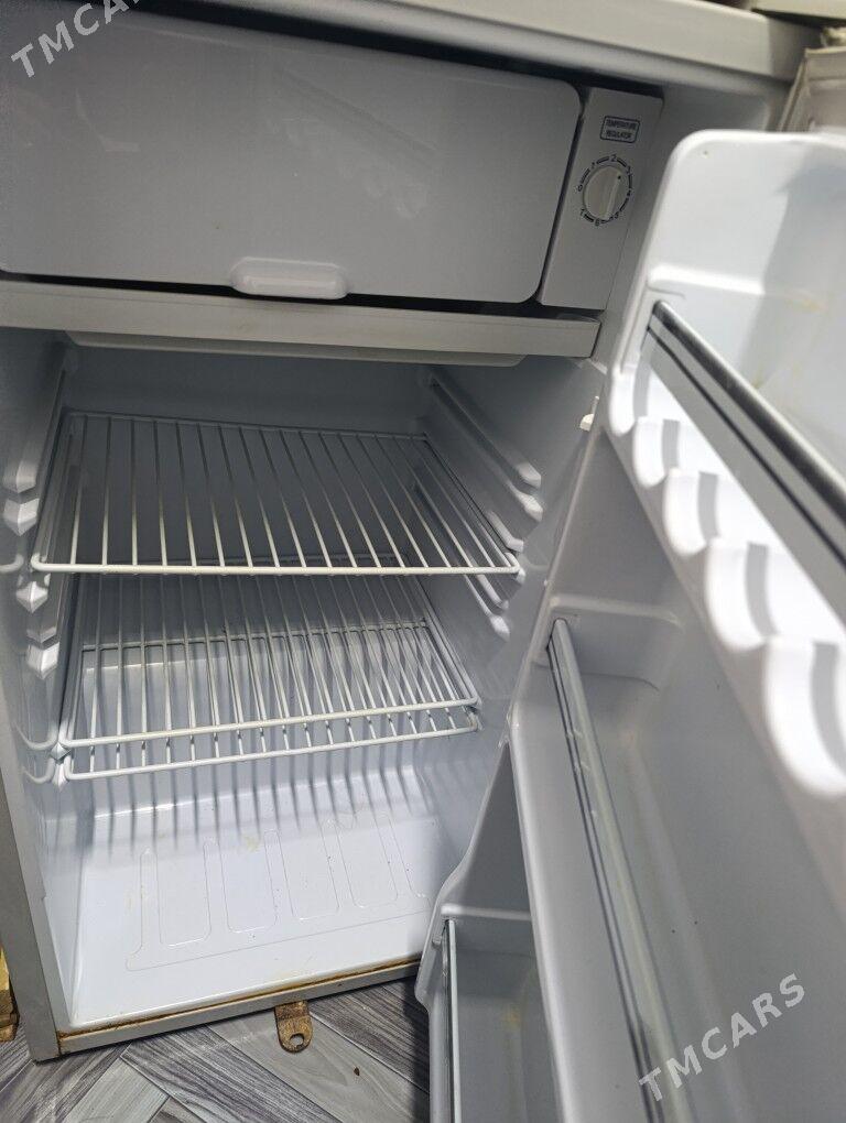 mini holodilnik - Parahat 8 - img 1