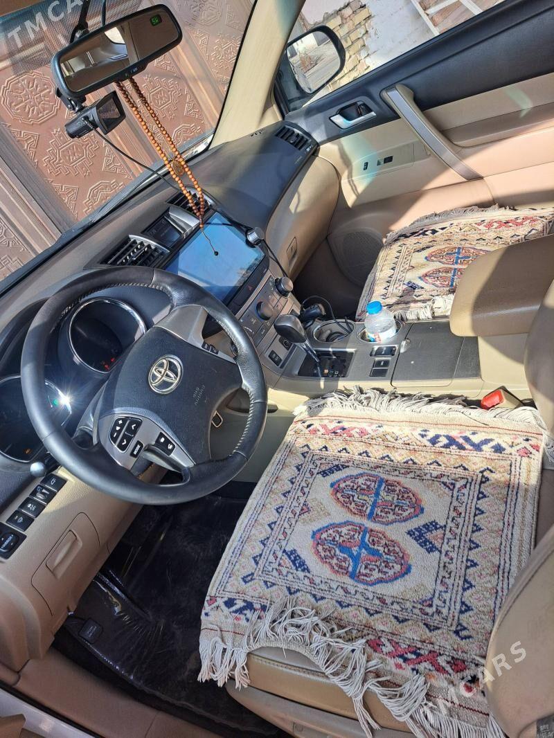 Toyota Highlander 2012 - 310 000 TMT - Daşoguz - img 2