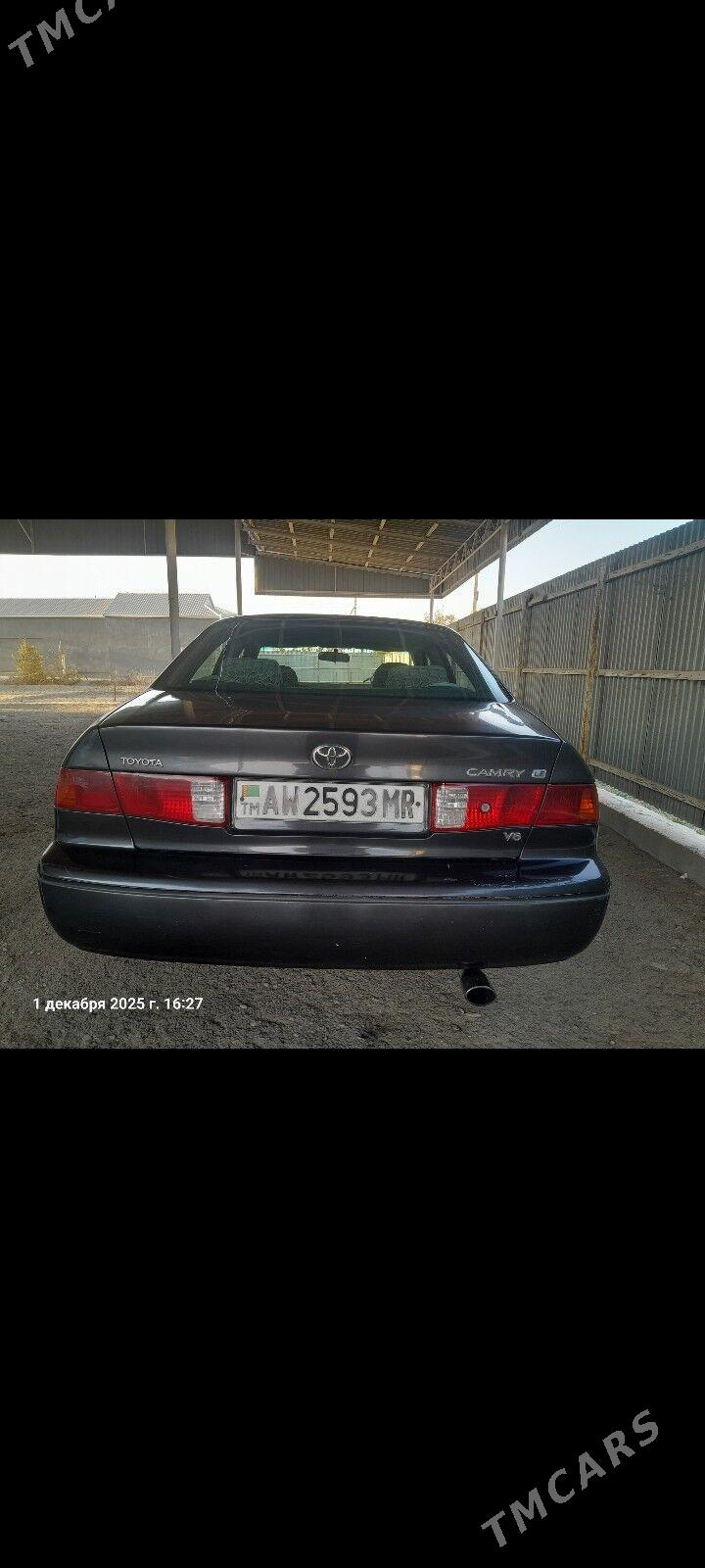 Toyota Camry 2001 - 165 000 TMT - Mary - img 2