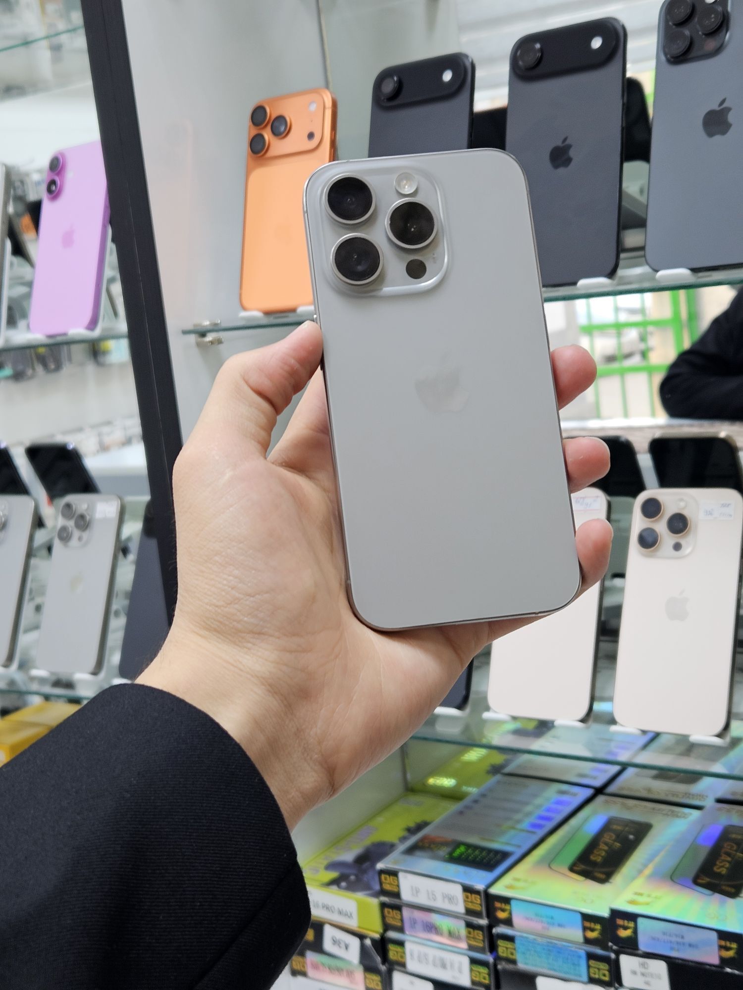 iPhone 15 Pro - Aşgabat - img 2