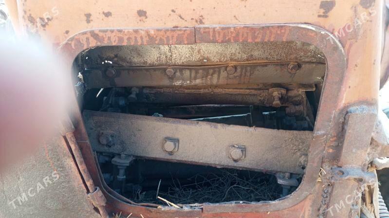 MTZ 80 1995 - 30 000 TMT - Tejen - img 4