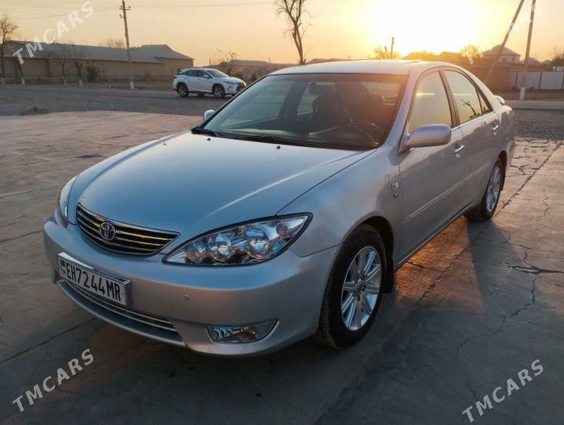 Toyota Camry 2002 - 220 000 TMT - Мары - img 4