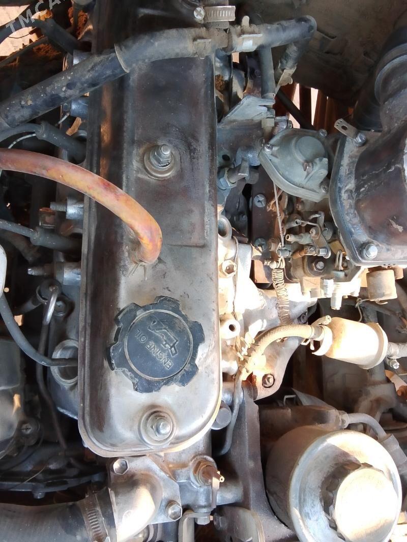 Toyota Hiace 1985 - 53 000 TMT - Mary - img 3