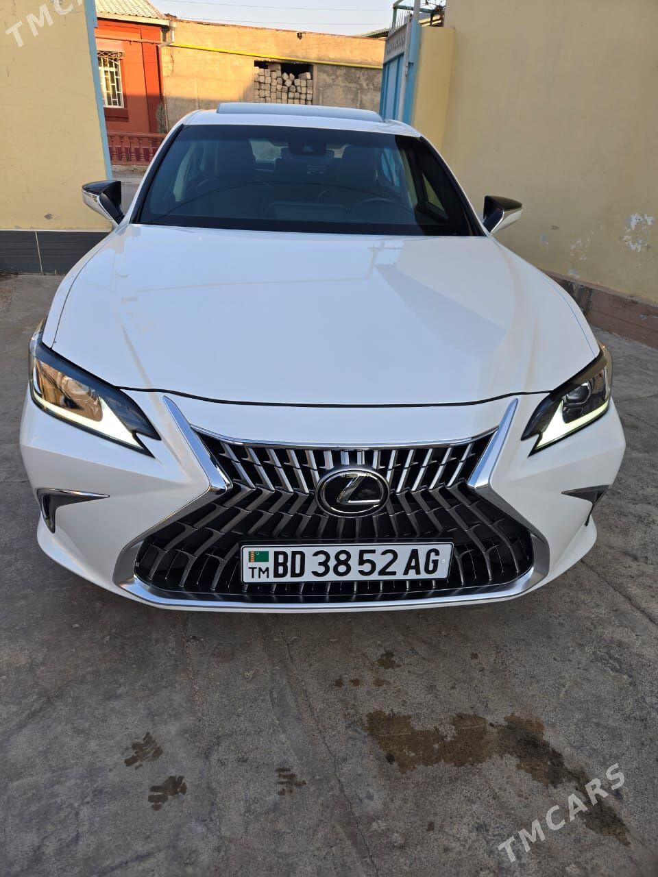 Lexus ES 350 2022 - 630 000 TMT - Garadamak Şor - img 2