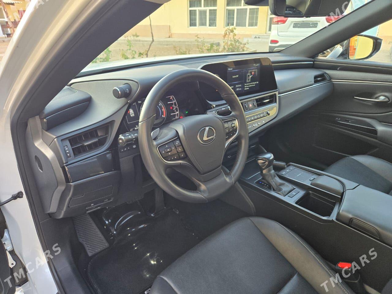 Lexus ES 350 2022 - 630 000 TMT - Garadamak Şor - img 5