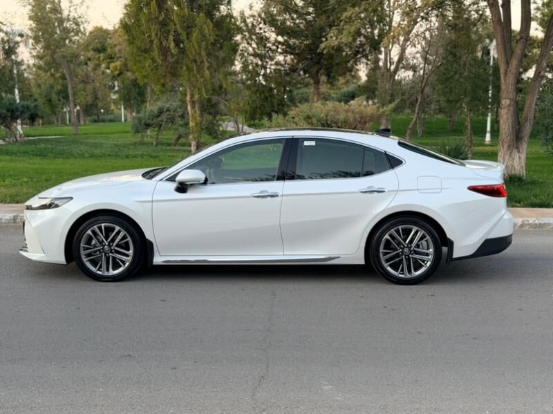 Toyota Camry 2025 - 625 000 TMT - Ашхабад - img 5