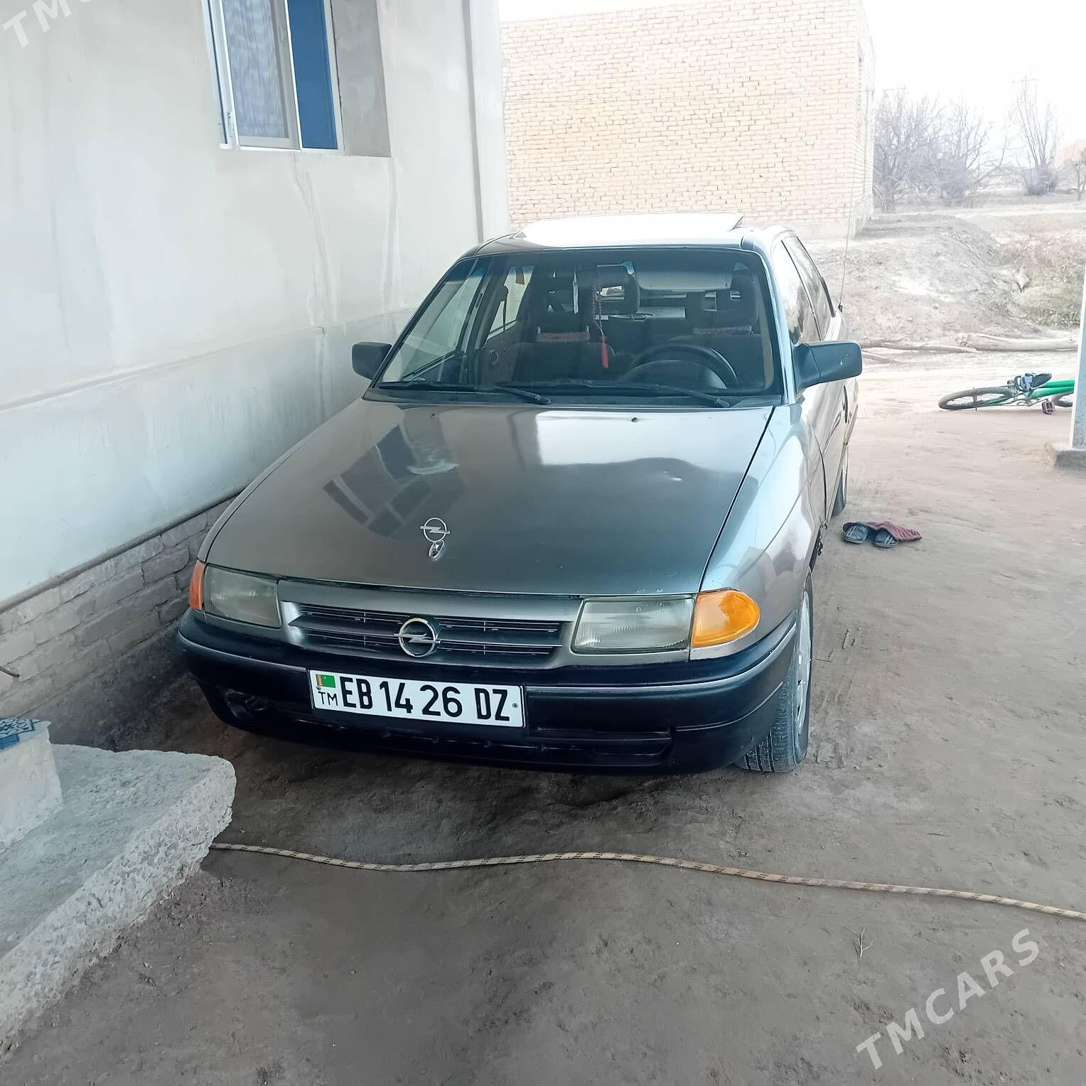 Opel Astra 1992 - 38 000 TMT - Gurbansoltan Eje - img 2