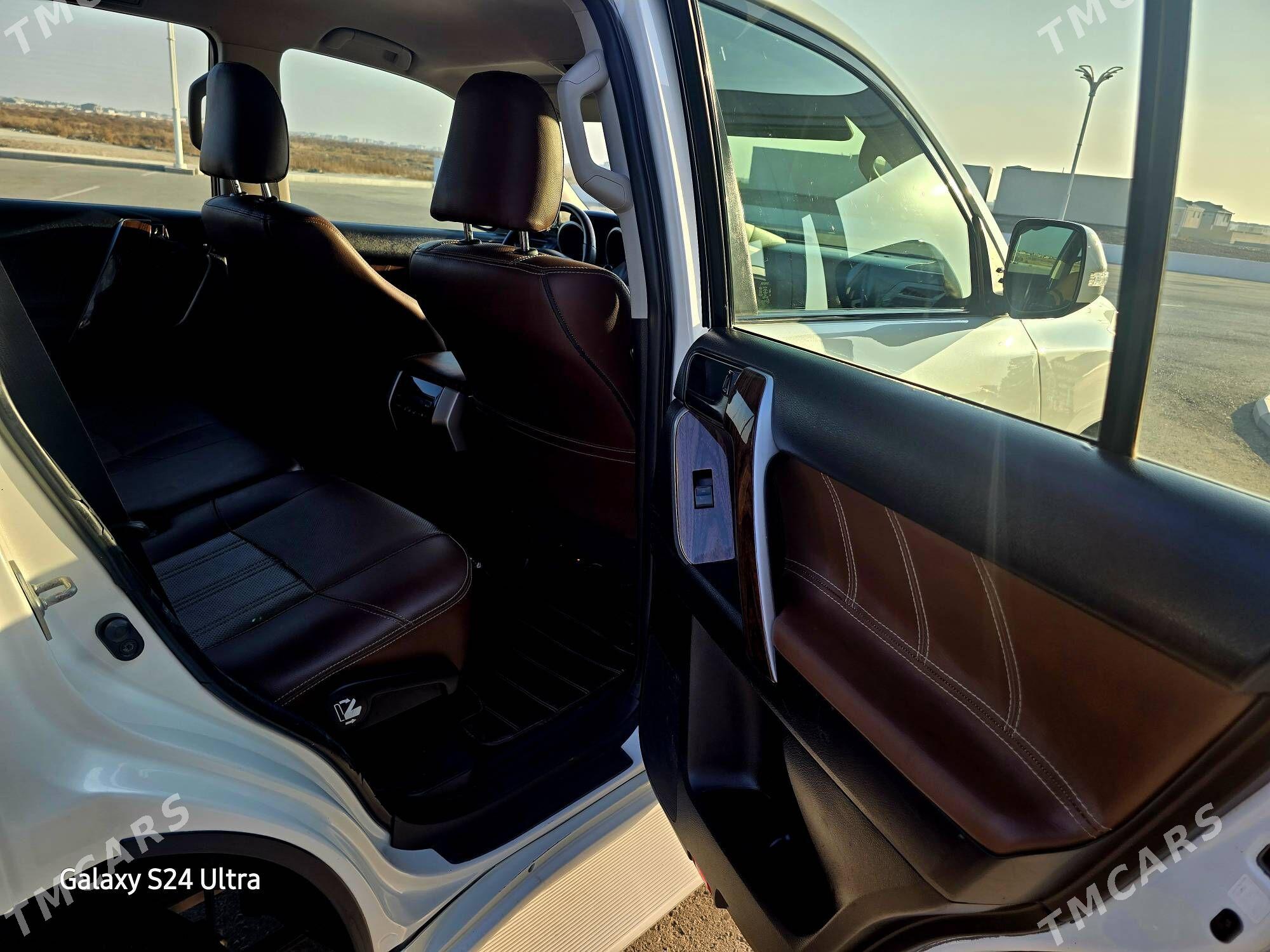 Toyota Land Cruiser Prado 2014 - 600 000 TMT - Türkmenabat - img 8