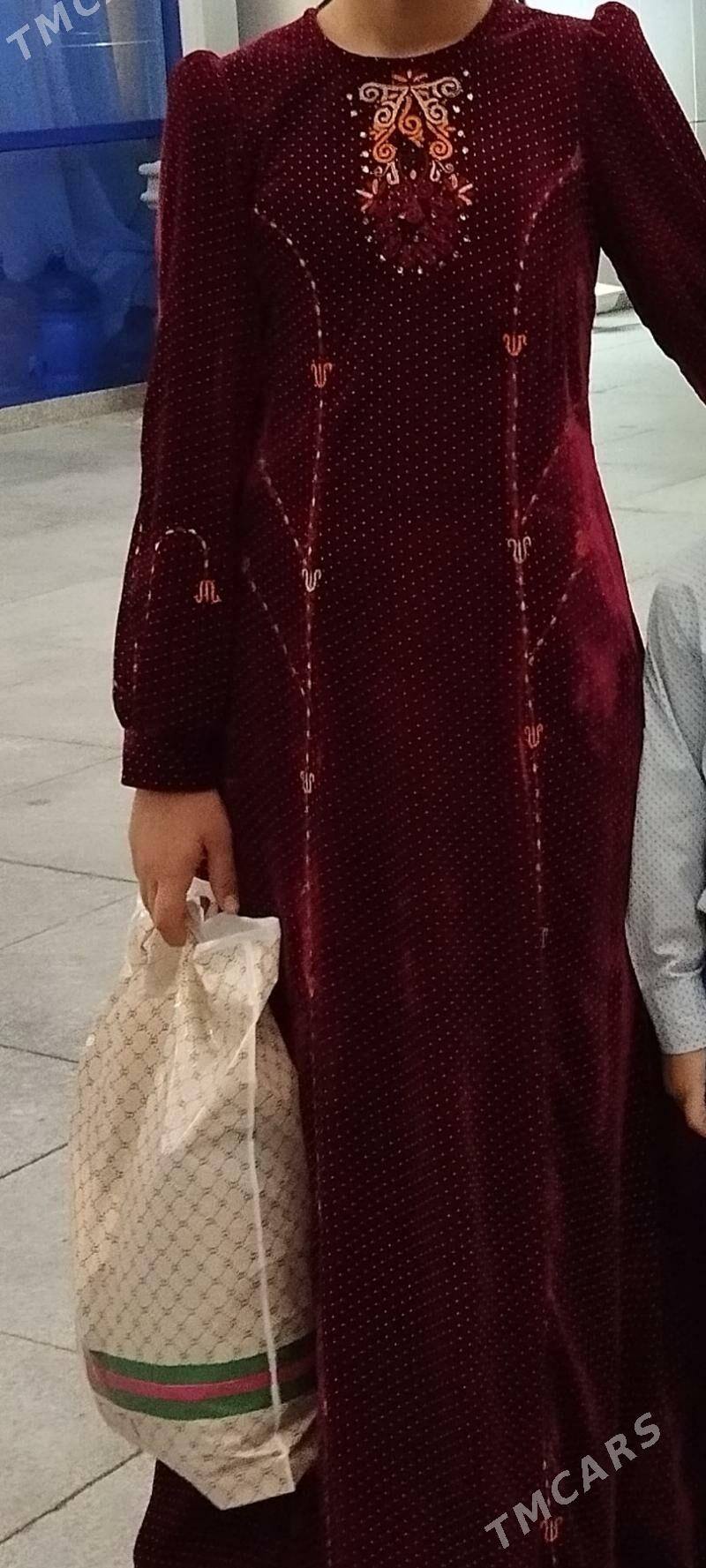 Gyz çaga tayyn kőynekler - Улица Ататурка - img 9