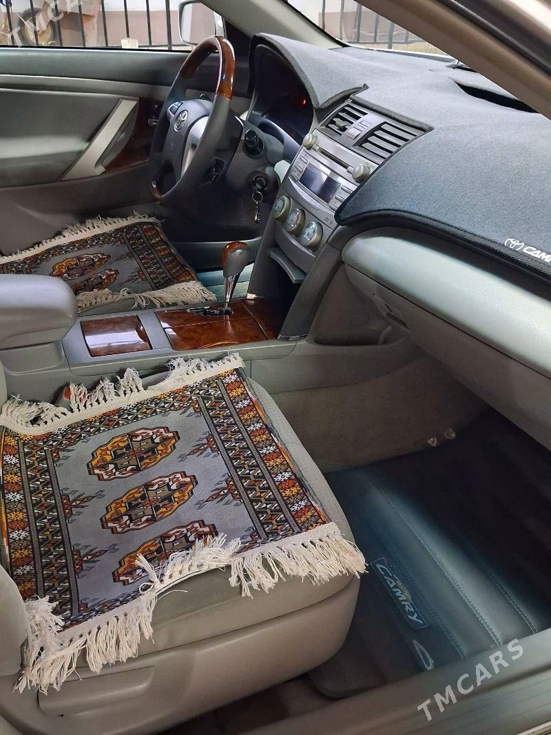 Toyota Camry 2010 - 215 000 TMT - Туркменабат - img 6