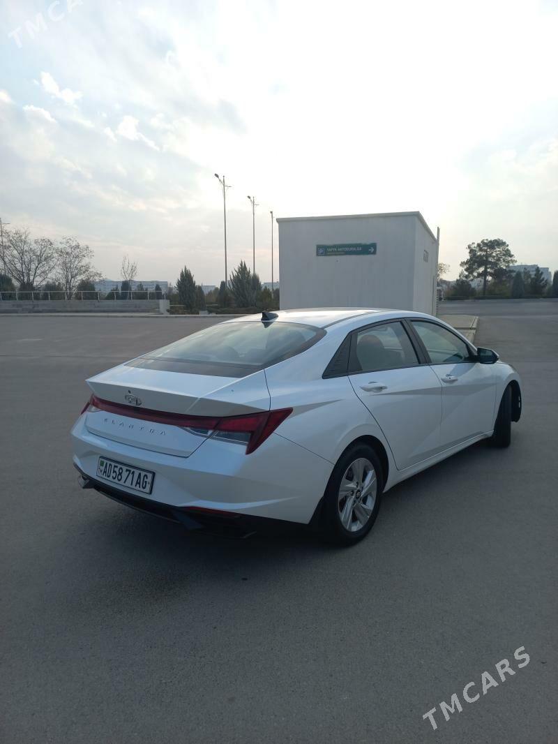Hyundai Elantra 2022 - 239 000 TMT - Aşgabat - img 4