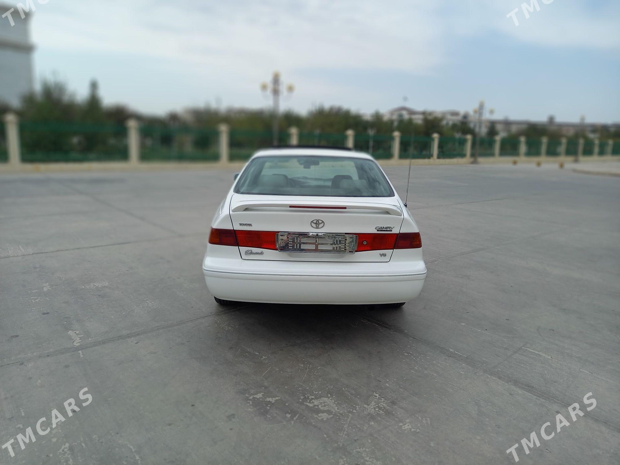 Toyota Camry 2000 - 215 000 TMT - Mary - img 5