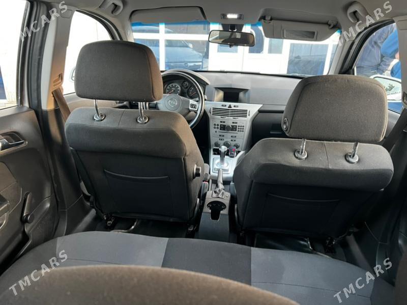 Opel Astra 2013 - 130 000 TMT - Мары - img 3